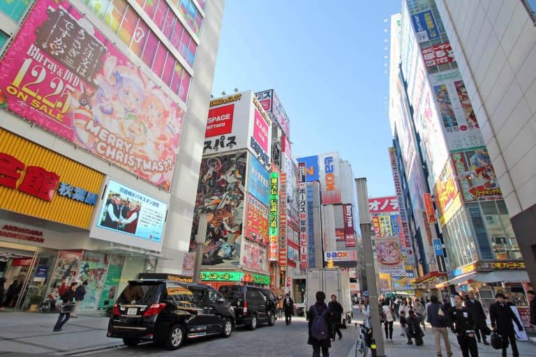 WHERE TO SHOP IN TOKYO: 10 BEST AREAS! | The Poor Traveler Itinerary Blog