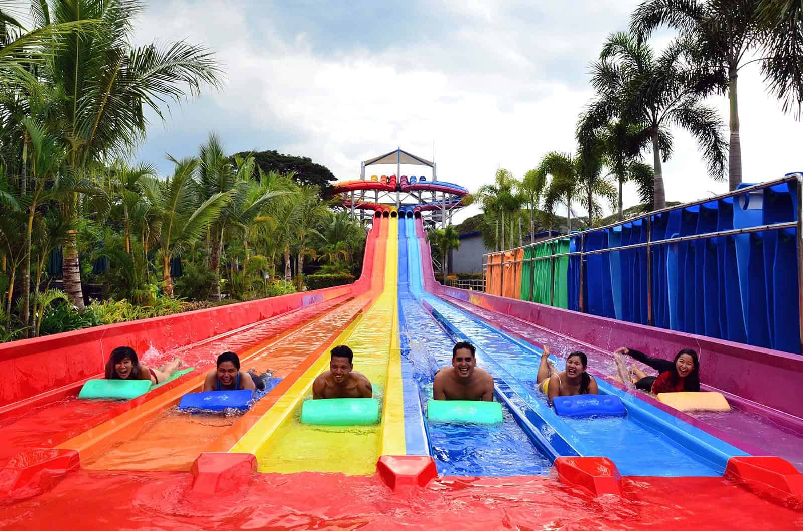 AQUA PLANET in CLARK: Travel Guide, Best Rides and Tickets | The Poor ...