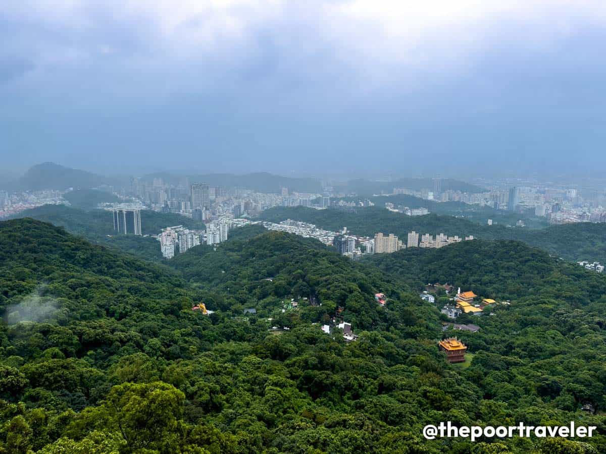 Bishanyan Temple Taipei View