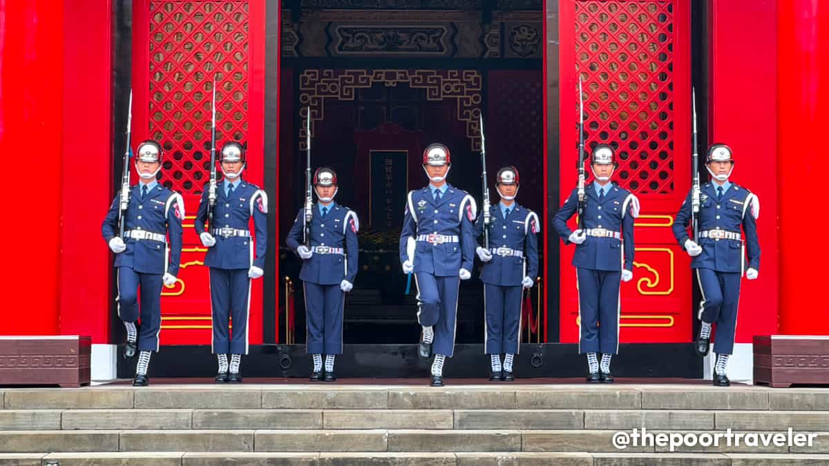 Martyr's Shrine Changing of the Guards Taipei